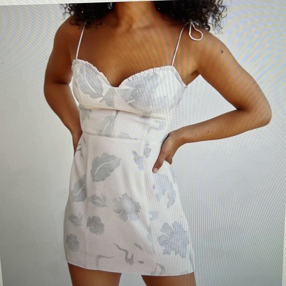 Aritzia Wilfred fable dress Size:0 - Picture 3 of 8